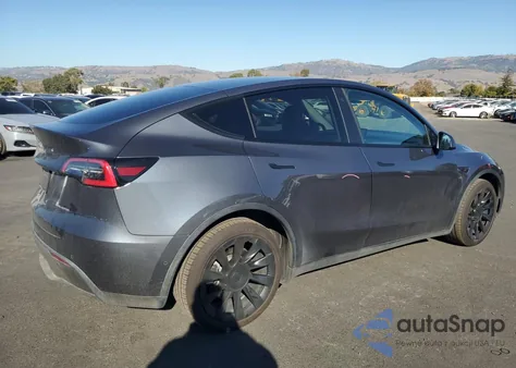 2020 Tesla Model Y из США, поврежденный, VIN 5YJYGDEE2LF058143